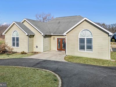 648 Black Swamp Rd, Felton, DE, 19943
