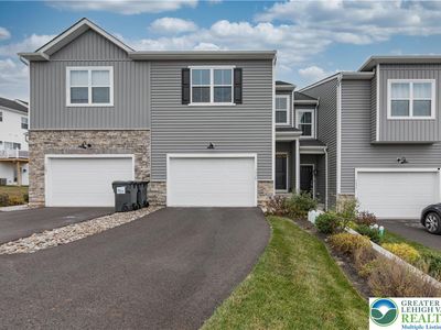 7579 Clayton Ave, Coopersburg, PA, 18036