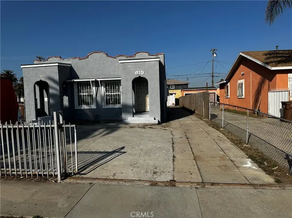 1301 W 102nd St, Los Angeles, CA 90044