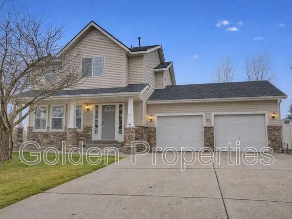 7665 N Courcelles Pkwy, Coeur D Alene, ID 83815