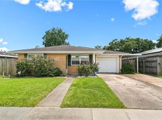 2605 Breton Dr, Marrero, LA 70072