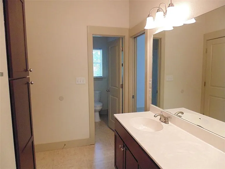 4406 Bennett Ave #B — Photo 20