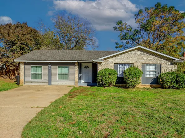 600 Shelmar Dr, Euless, TX 76039