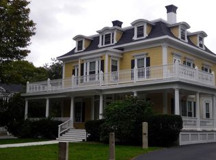 112 S Main St APT 10, Middleboro, MA 02346