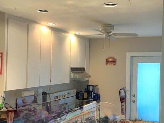 2nd image of 2601 S Roosevelt Blvd APT 109C
