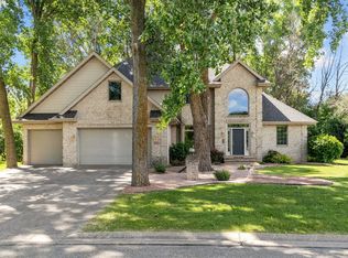 1669 Beethoven Way, Neenah, WI 54956
