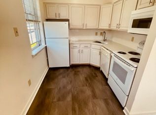 2630 W Chester Pike #H-3, Broomall, PA 19008