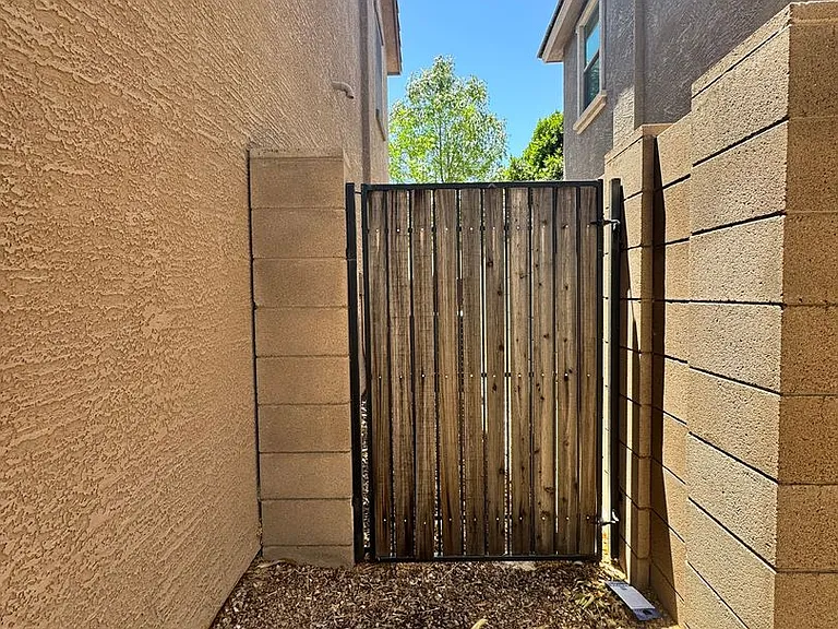 12055 W Tether Trl — Photo 5