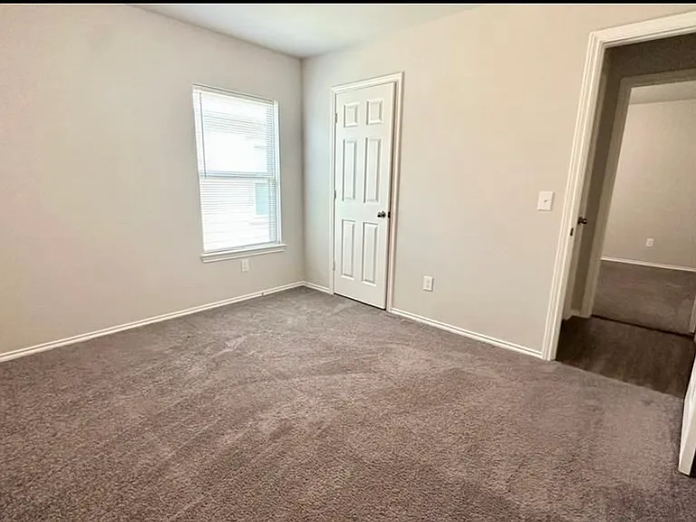 4310 Whisky River Dr — Photo 20