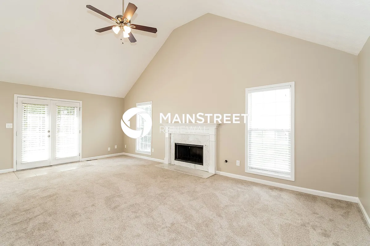 Living Room - 5550 Pemrock Ct