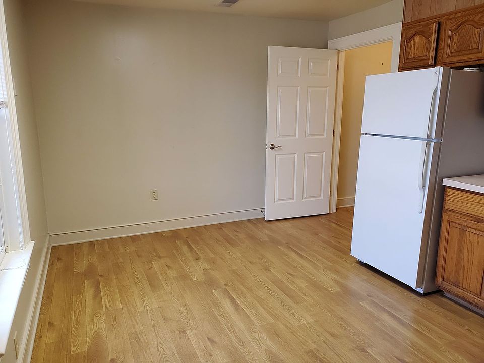 7 S. Main St. 7 S Main St Manheim, PA Zillow Apartments for Rent