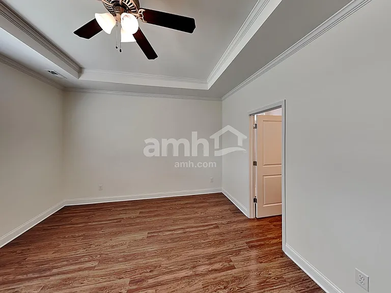309 Stowe Rd — Photo 10