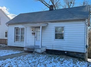341 Central Ave, Collinsville, IL 62234