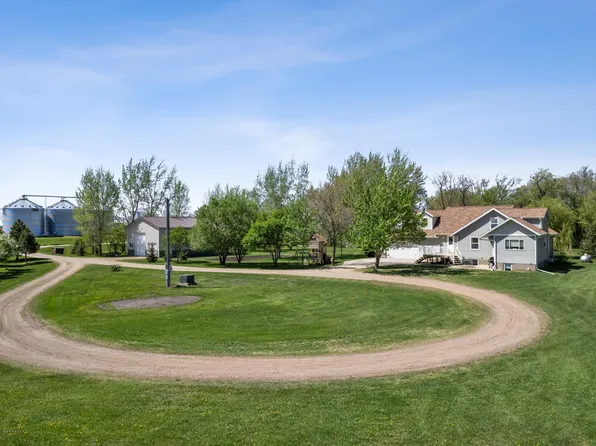 5148 150th Ave S, Moorhead, MN 56560