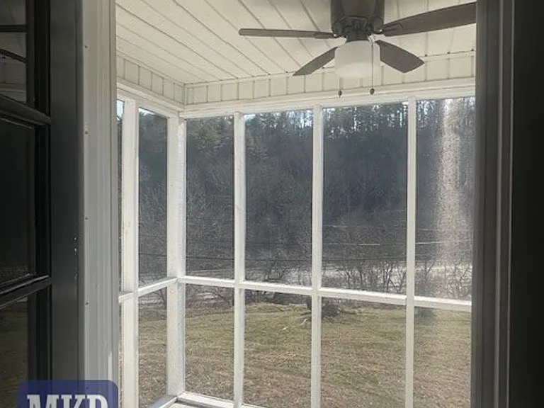 6221 Shady Acres Dr — Photo 28
