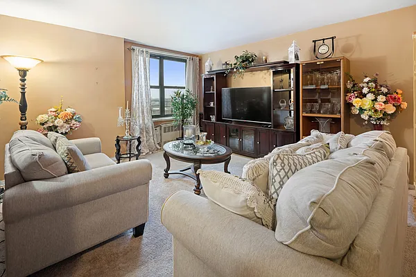 Sold by BELLMARC | media 9