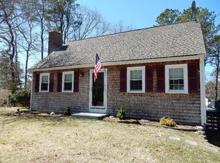 20 Sabbatt Rd, Pocasset, MA 02559