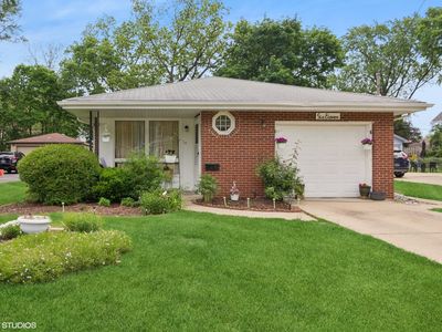 611 Palace St, Aurora, IL, 60506
