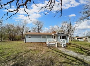 708 Sooner Dr, Tahlequah, OK 74464