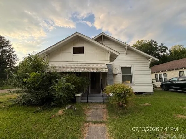1519 W 19th Ave, Pine Bluff, AR 71603