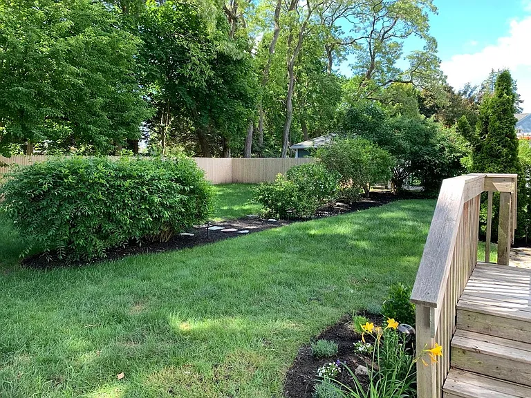 10 Fern Ave — Photo 45