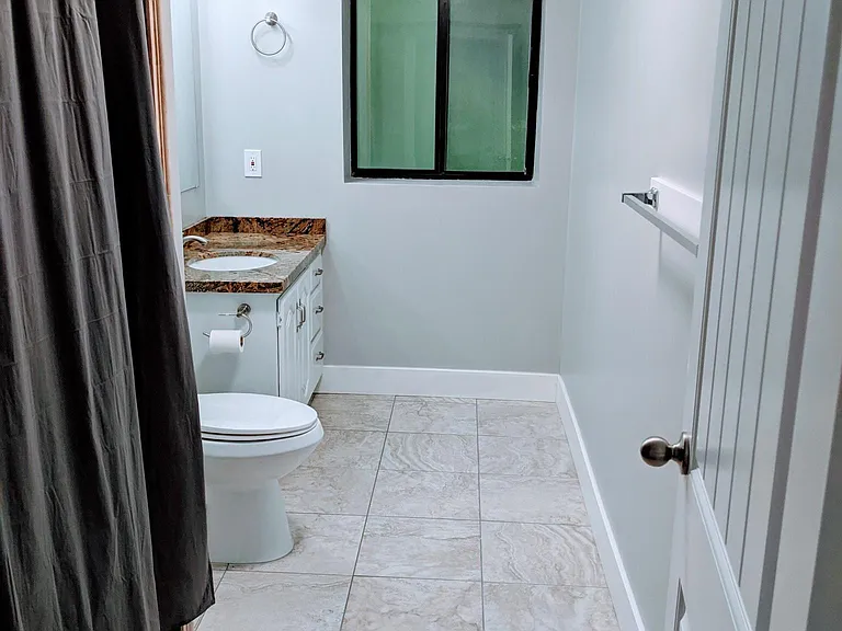2505 E Creek Rd — Photo 6