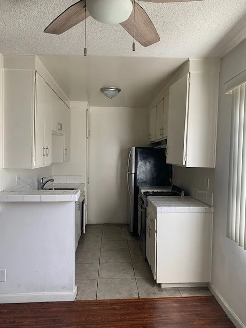 j3515 — Photo 3