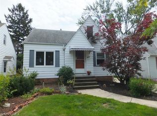 5715 Allanwood Rd, Parma, OH 44129