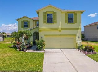 217 Star Shell Dr, Apollo Beach, FL 33572