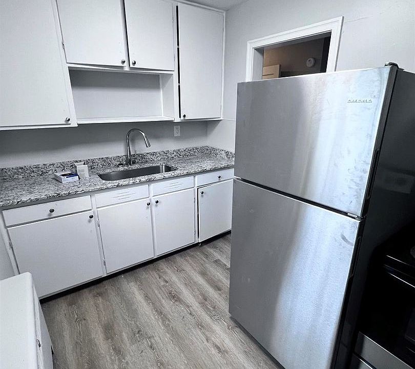 1st image of 509 Monroe St #6