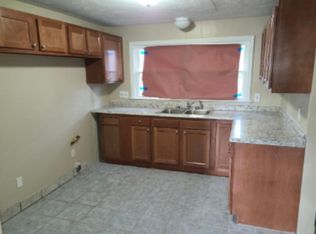 4865 Oster Rd, Sheffield Lake, OH 44054