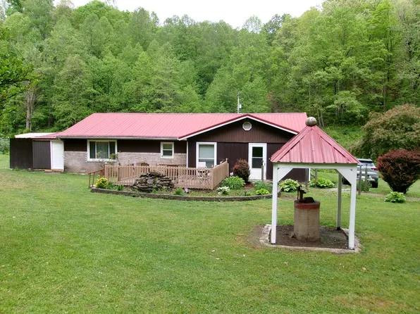 672 Birch Branch Rd, Salyersville, KY 41465