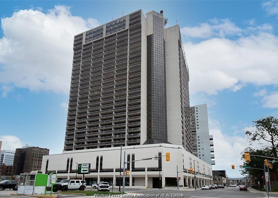 1st image of 150 Park St W #1505