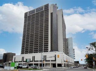 150 Park St W #1505, Windsor, ON N9A 7A2