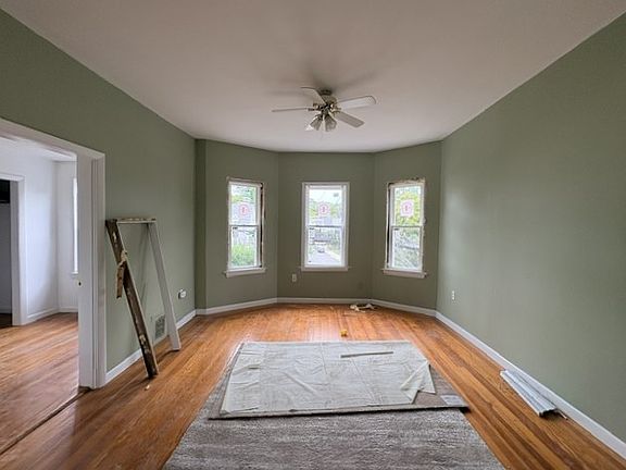 3rd image of 32 Porter St #2