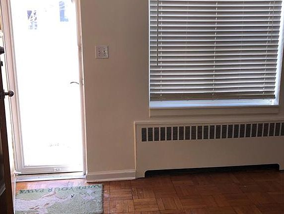 5th image of 103 Wakefield Ave #2