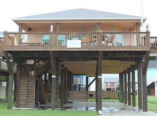 2805 Gulfview Ln, Crystal Beach, TX 77650