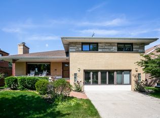 2320 S 11th Ave, North Riverside, IL 60546