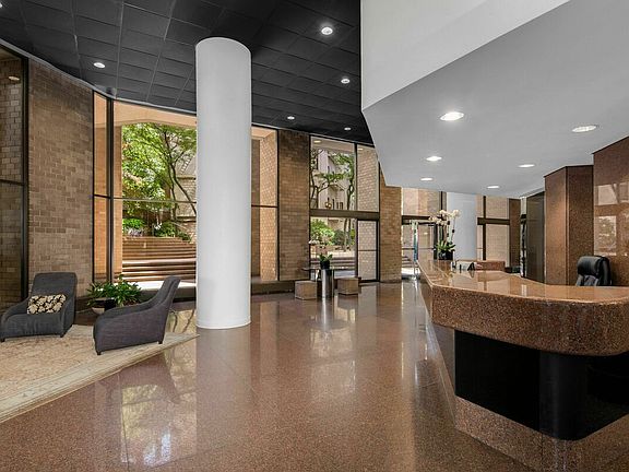 4th image of 40 E 90th St #13E