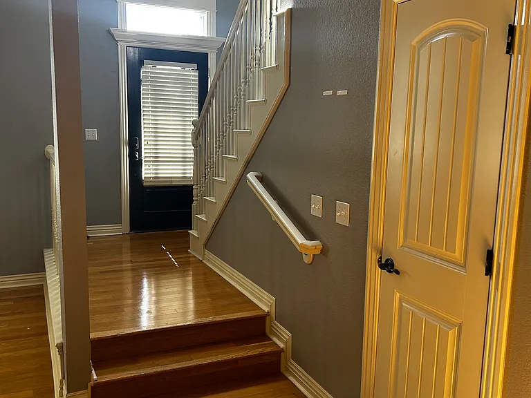 533 Rupple Rd — Photo 7