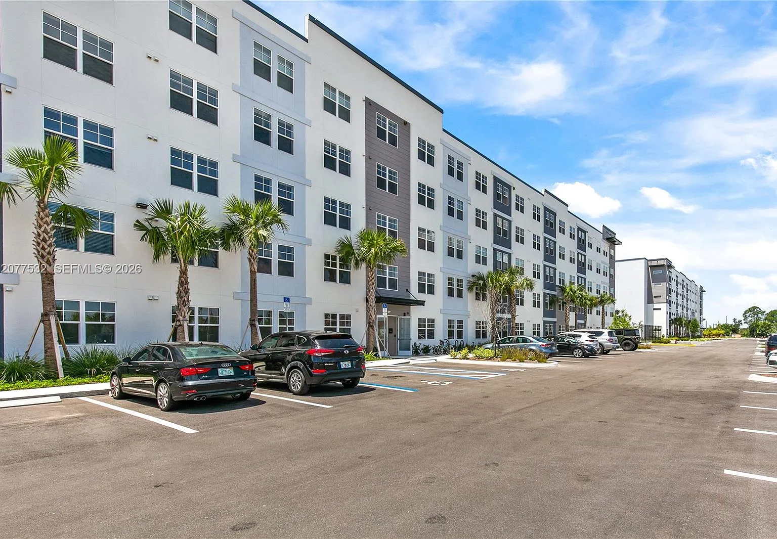 2 bed, 2.0 bath, $1,850 — Photo 4