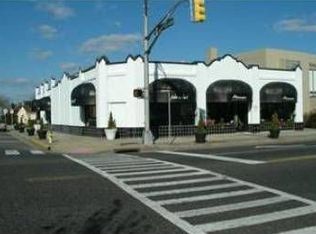 8411 Ventnor Ave, Margate City, NJ 08402