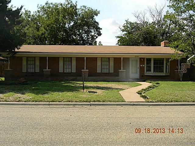 1st image of 2310 Ivanhoe Ln