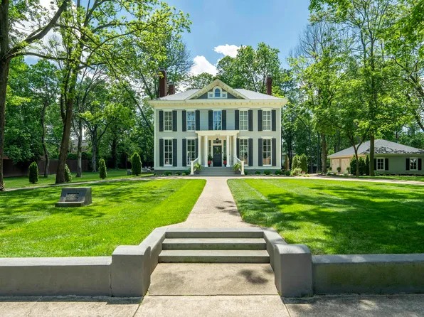 1260 E Walnut Street, Springfield, MO 65802