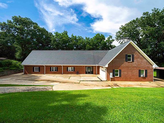 5th image of 2715 Hamilton Rd