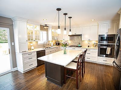 2nd image of 24504 S Lakewoods Ln