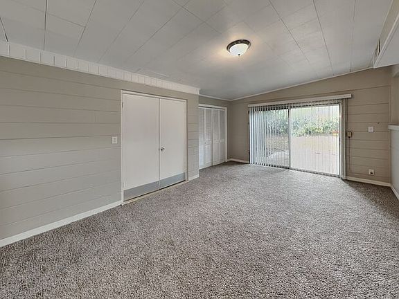 5th image of 1305 Barry St
