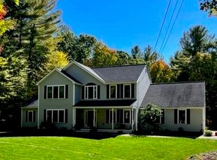 16 Gilson Rd, Brookline, NH 03033