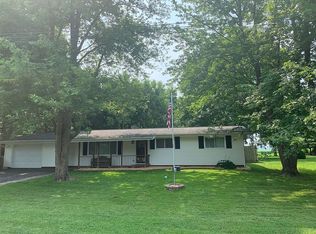 709 W Van Buren St, Greenview, IL 62642