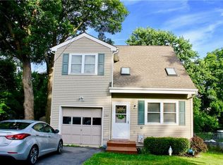 207 Commonwealth Ave, Middletown, NY 10940